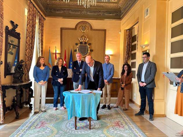 Toma de posesión de nueve trabajadores municipales