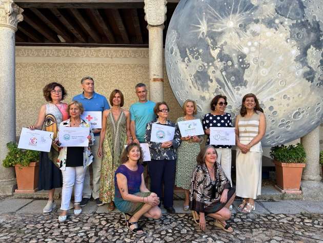 Entrega de la recaudación de la XVI Marcha de Mujeres