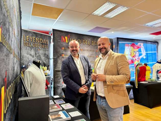 Exposición Leyendas Olímpicas en la Casa Jóven