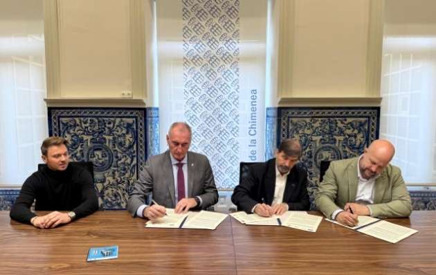 El Ayuntamiento y la UVa renuevan el convenio de cesión de las instalaciones deportivas municipales