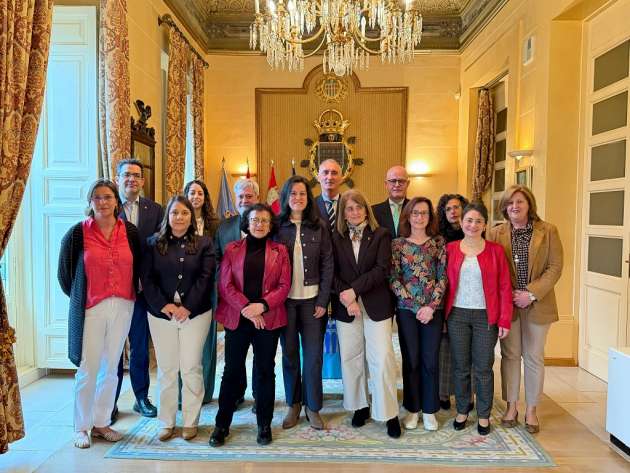 Toma de posesión de ocho empleadas municipales