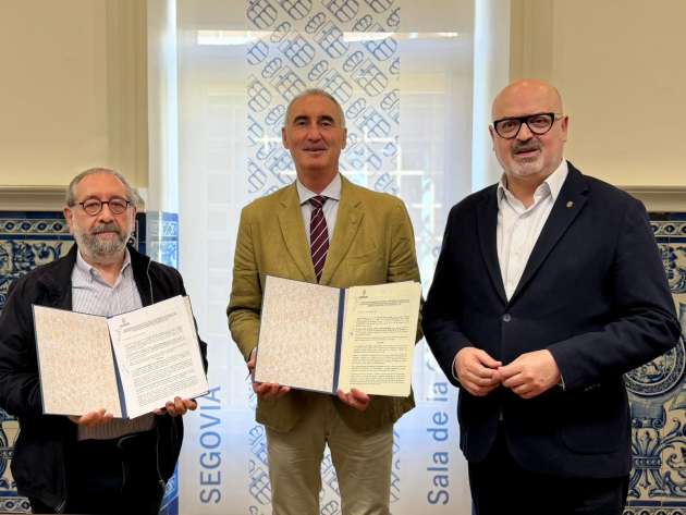 Firma convenio con la Asociación de Periodistas de Segovia y la Academia de Historia y Arte de San Quirce