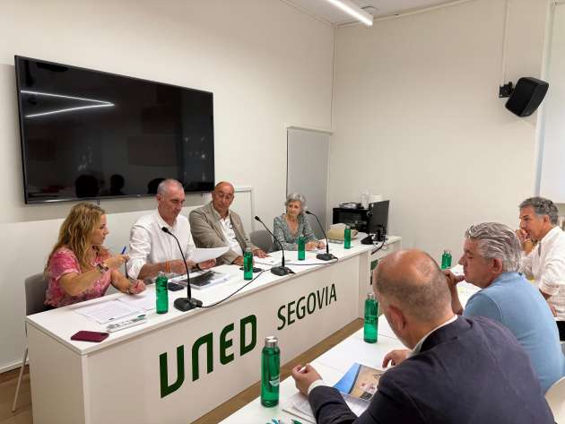 Junta rectora UNED