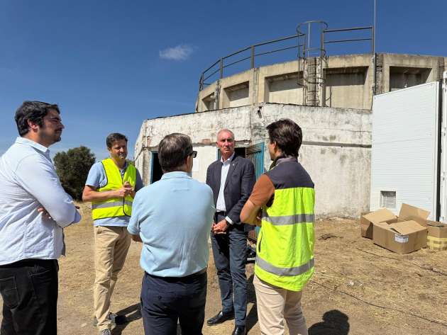 El Ayuntamiento instala una potabilizadora portátil junto al depósito de Revenga 