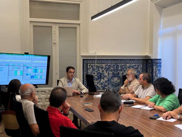 Reunión Ayuntamiento, FES y asociaciones empresariales sobre la tasa de recogida de residuos